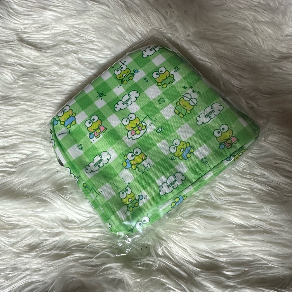 Green Frog Pattern Kids Pouch